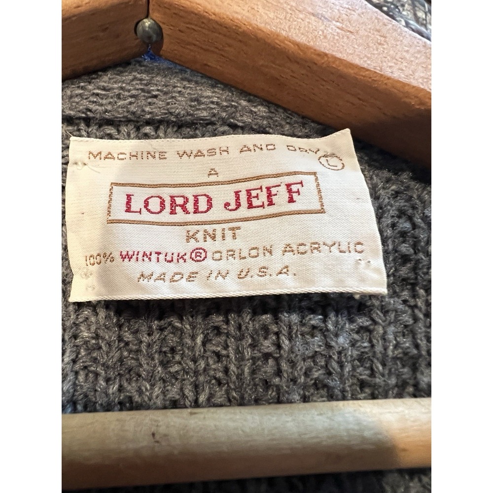 Vintage Lord Jeff Knit Cardigan Made From 100% Wintuk Orlon Acrylic ,made In USA - Picture 3 of 6